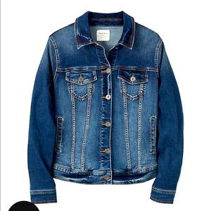 Stretch Denim Trucker Jacket